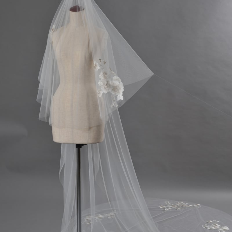 ｴﾝﾌﾞﾛｲﾀﾞﾘｰﾚｰｽﾍﾞｰﾙ007/L | Amtteliebe 