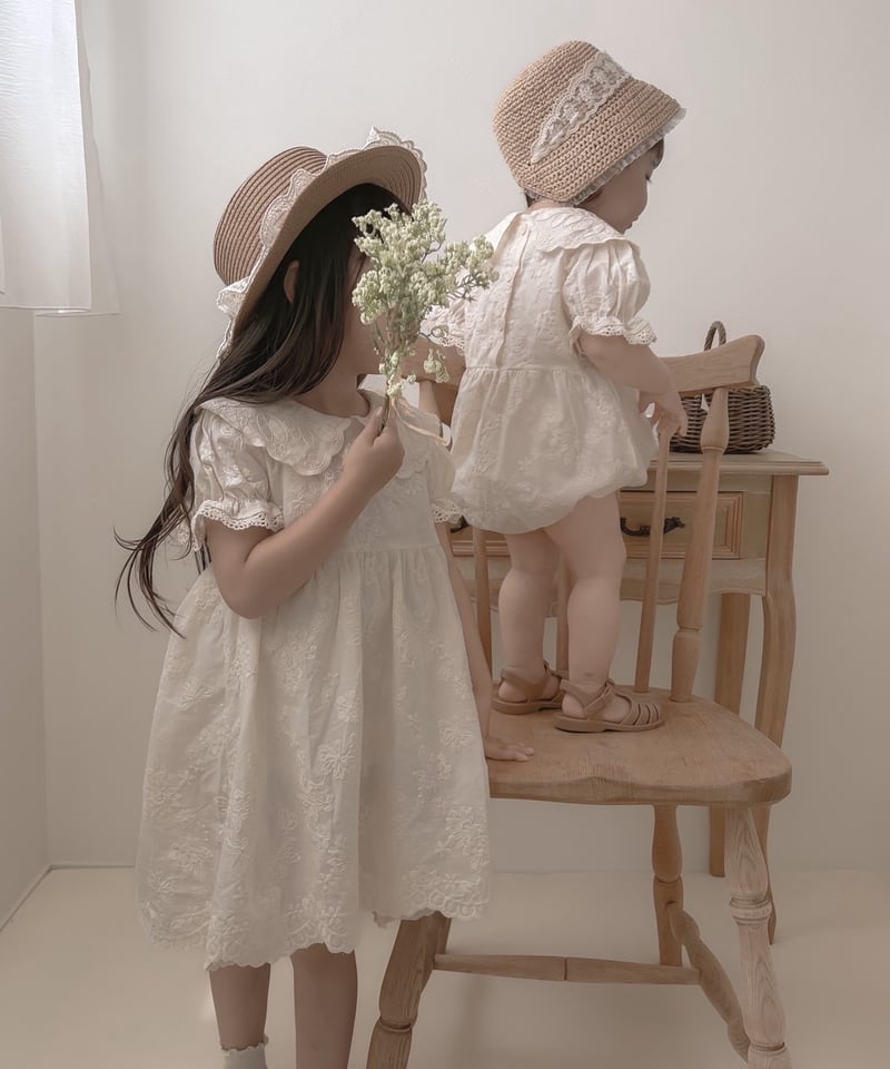 即納】 blanc flower onepiece | heure ( ウール ) 海外子