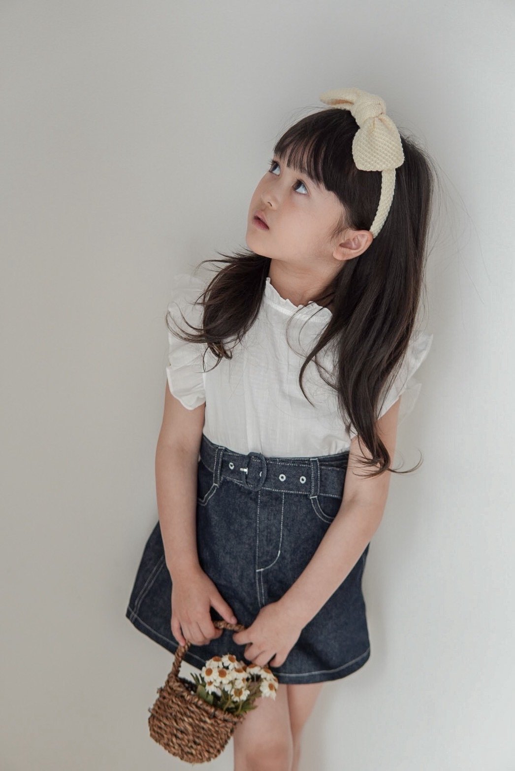即納】 lace pintuck blouse | heure ( ウール ) 海外子供服セ