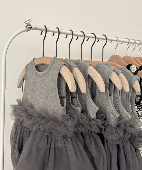再入荷 【 即納 】 tulle frill tops