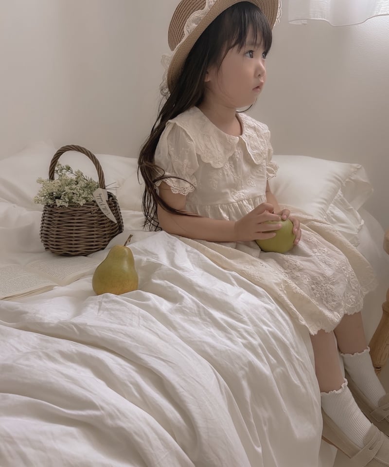 即納】 blanc flower onepiece | heure ( ウール ) 海外子