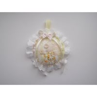 cushion motif charm:f