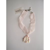 castle motif choker:p