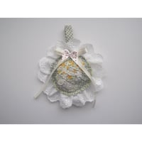 cushion motif charm:a