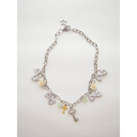 sweat ribbon necklace
