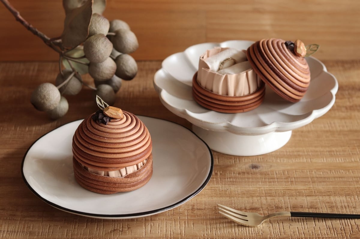 美品 MONTBLANC モンブラン 馬蹄型 ケース 希少 ブラウン 本革 fit=scale-down,w=1200