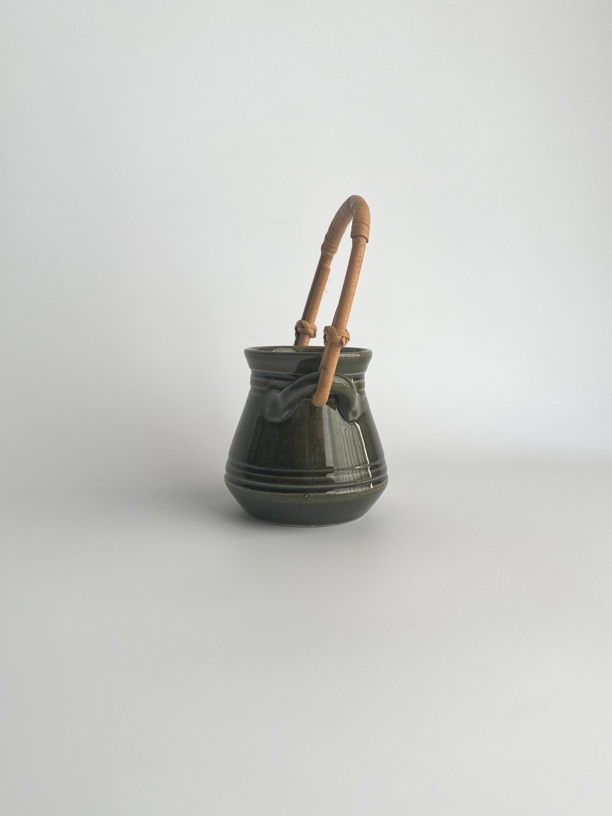 Pot｜Toreboda Keramik｜ラタン｜北欧ヴィンテージ | roi home｜北欧