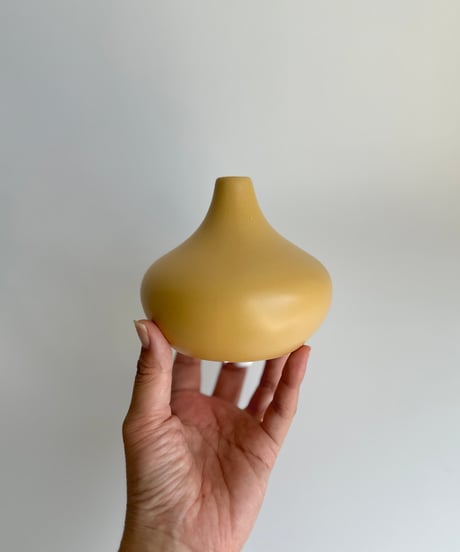 Vase｜マスタードイエロー｜花瓶｜Holmen Keramik｜ドイツ