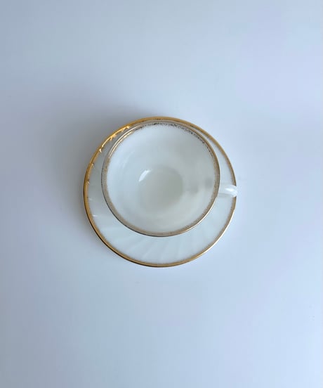 Cup &Saucer｜Fireking｜ファイヤーキング｜スワールゴールド｜アメリカ