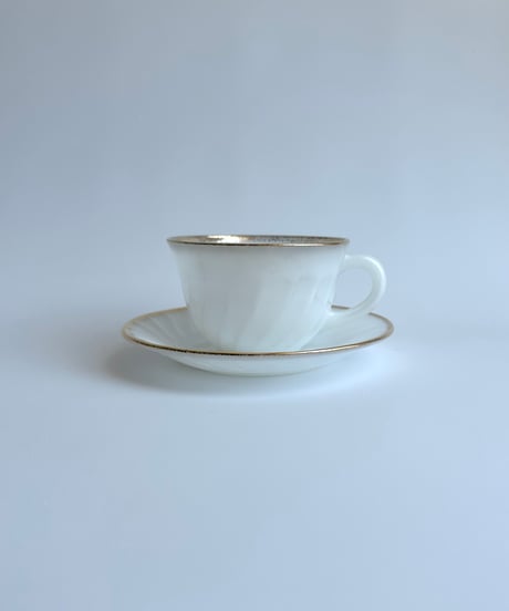 Cup &Saucer｜Fireking｜ファイヤーキング｜スワールゴールド｜アメリカ