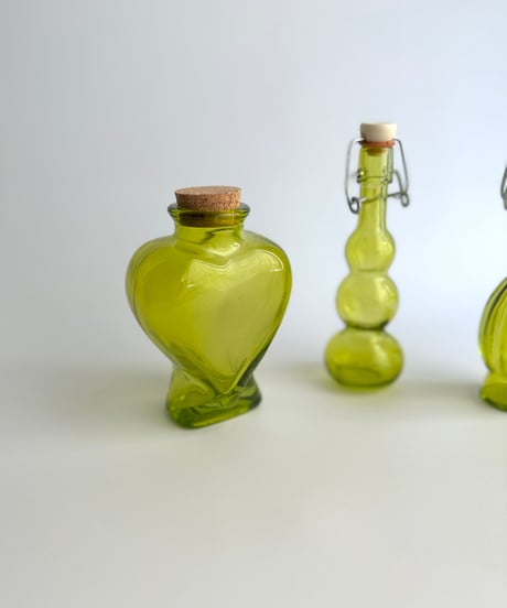Bottle｜MOREY｜リキュール用の小さなガラスボトル｜スペイン
