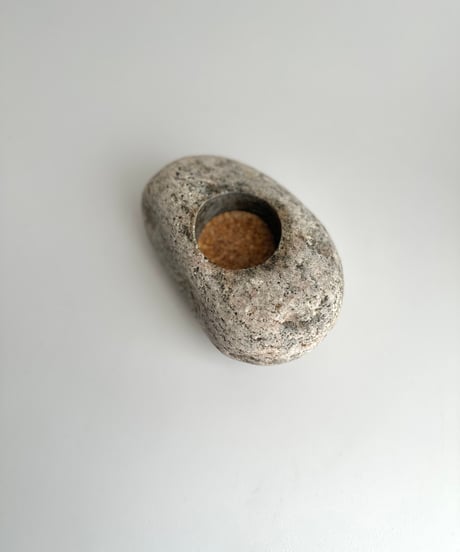 Candle holder
