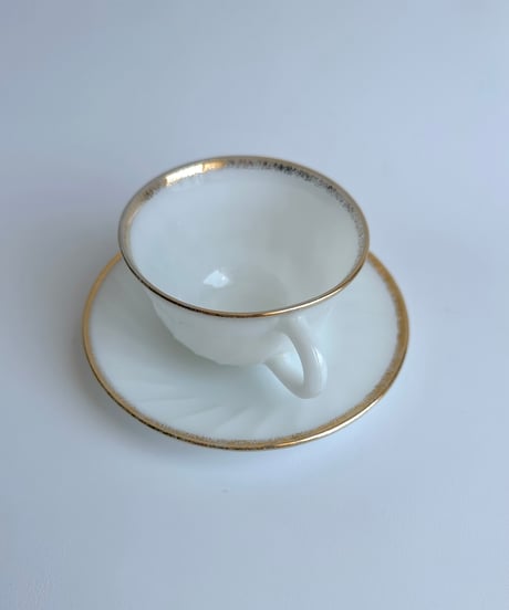 Cup &Saucer｜Fireking｜ファイヤーキング｜スワールゴールド｜アメリカ