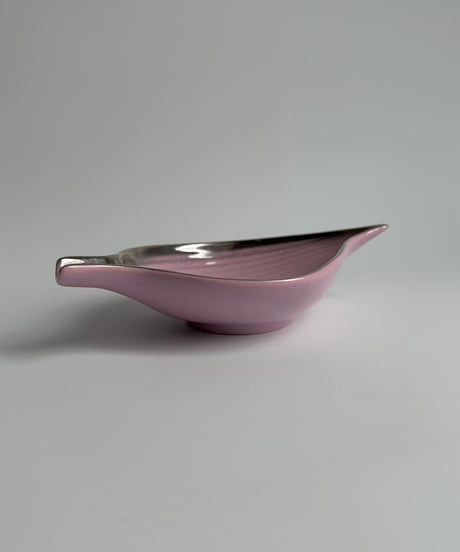 Tray｜リーフ｜灰皿｜ピンクのトレイ｜ノルウェー