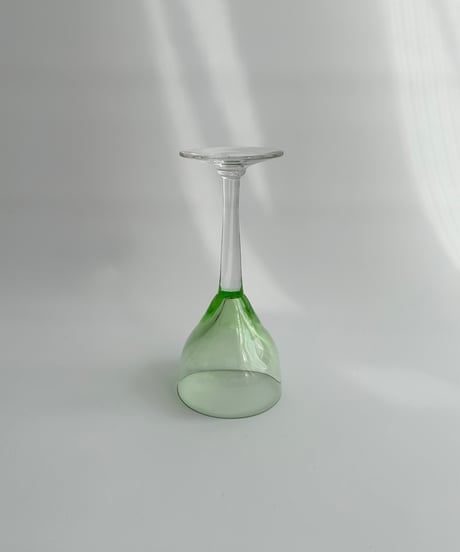 Glass｜グリーンのワイングラス｜北欧ヴィンテージ