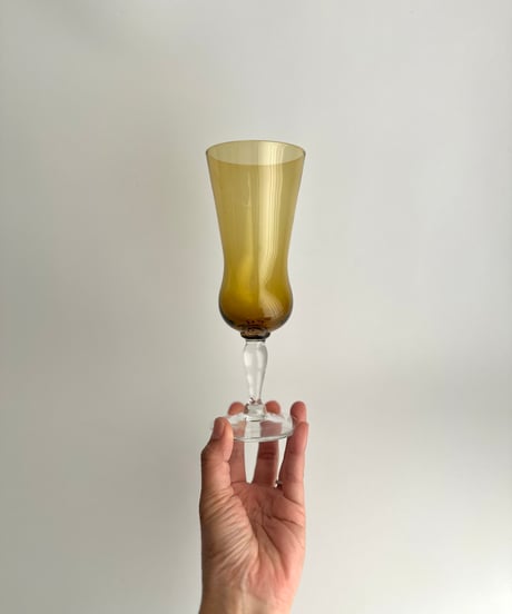 Glass｜Vase｜花瓶｜アンバー｜ガラスのフラワーベース