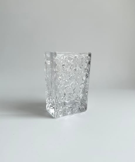Vase｜HOVMANTORP｜ホヴマントルプ｜ガラスの花器｜スウェーデン