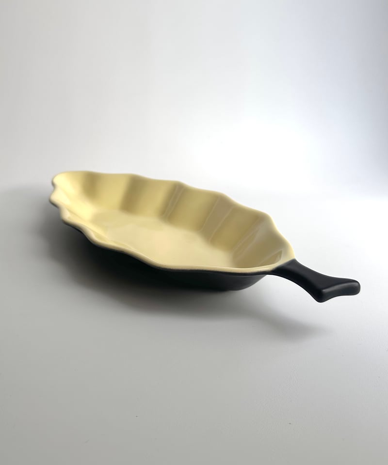 Tray｜ Jie Gantofta｜ジイガントフタ｜トレイ｜リーフ｜スウェーデン