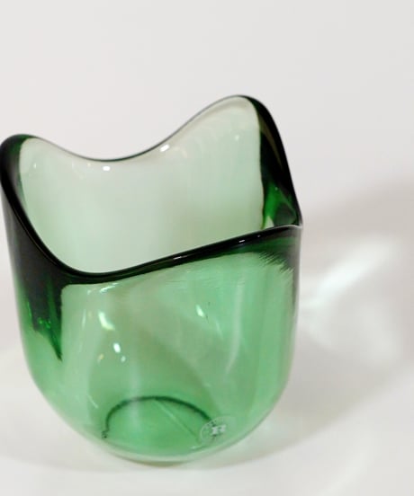 Bowl｜Vase｜Reijmyre｜レイミューラ｜グリーンのガラスボウル｜スウェーデン