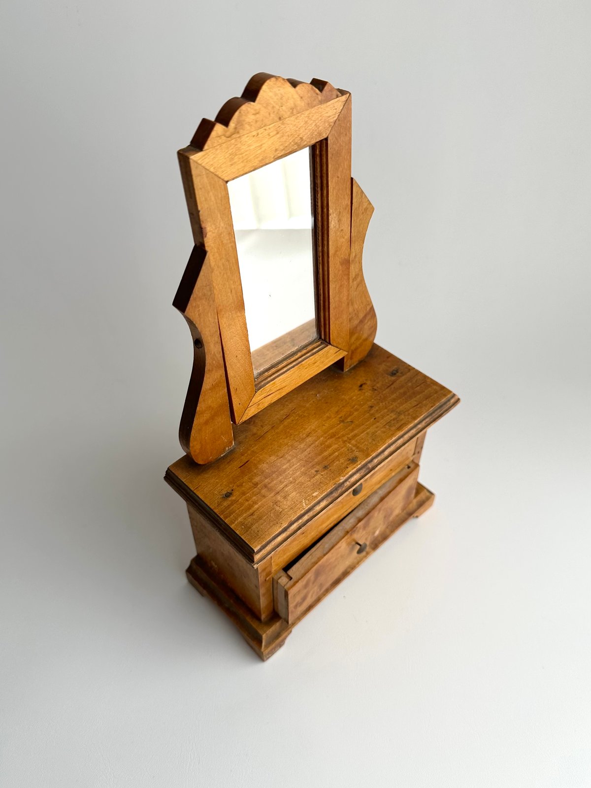 Dresser｜ミニドレッサー｜木製｜スウェーデン | roi｜北欧