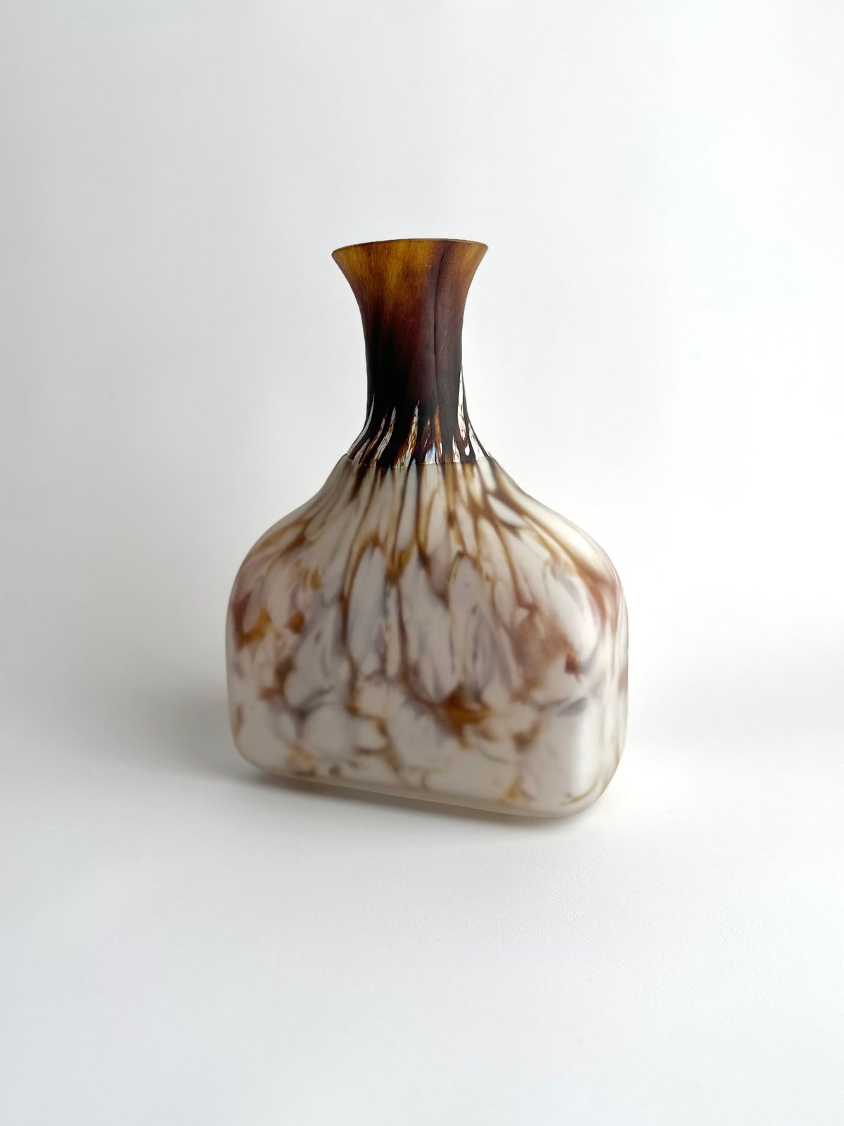 Vase｜KOSTA BODA｜コスタボダ｜Monica Backstrom｜北欧 | roi
