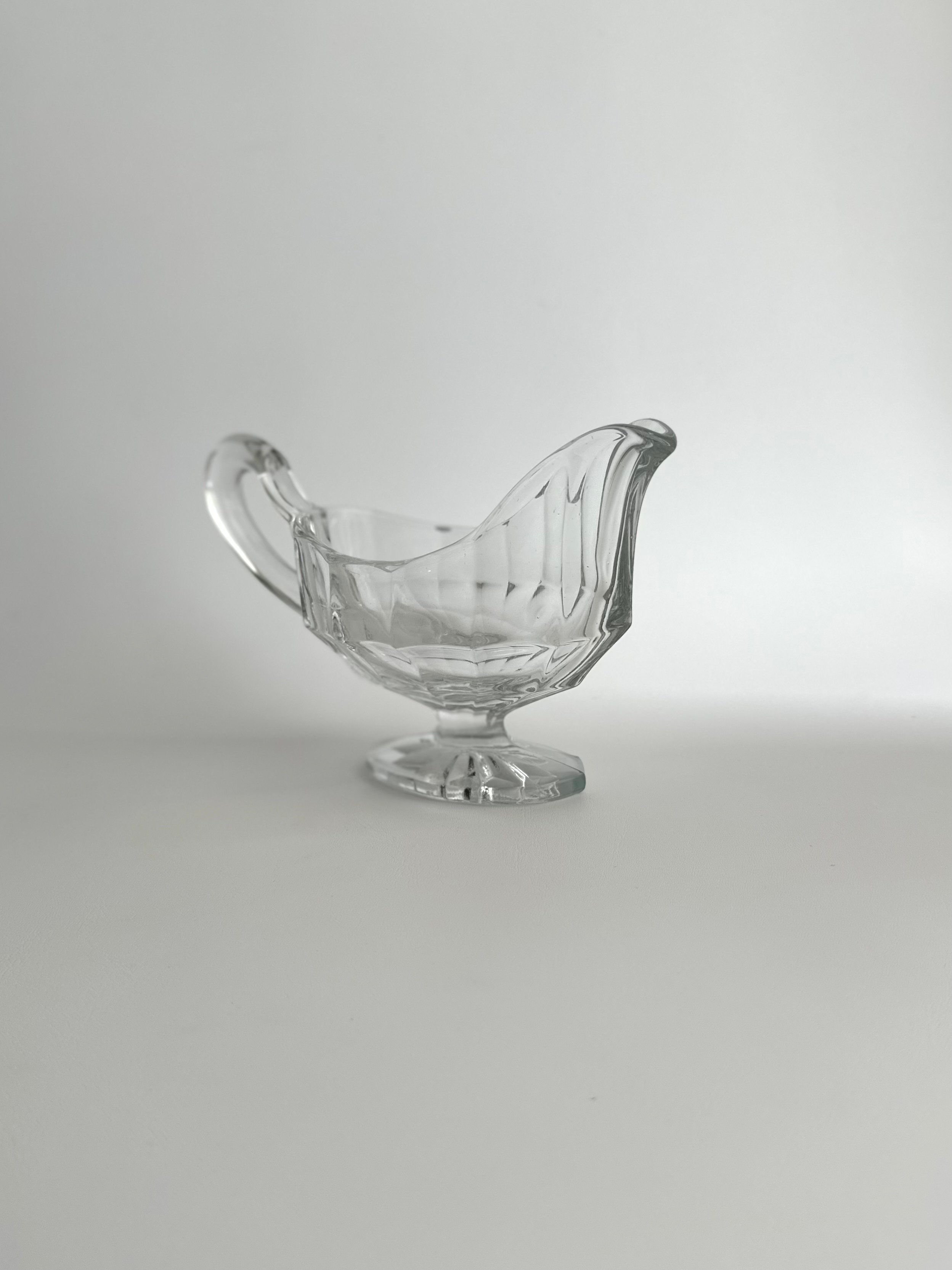 Gravy boat｜グレイビーボート｜ソースボート｜クリスタルガラス | roi