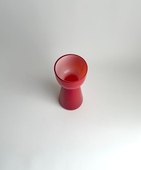 Vase｜赤い花瓶｜ガラス｜ヨーロッパ