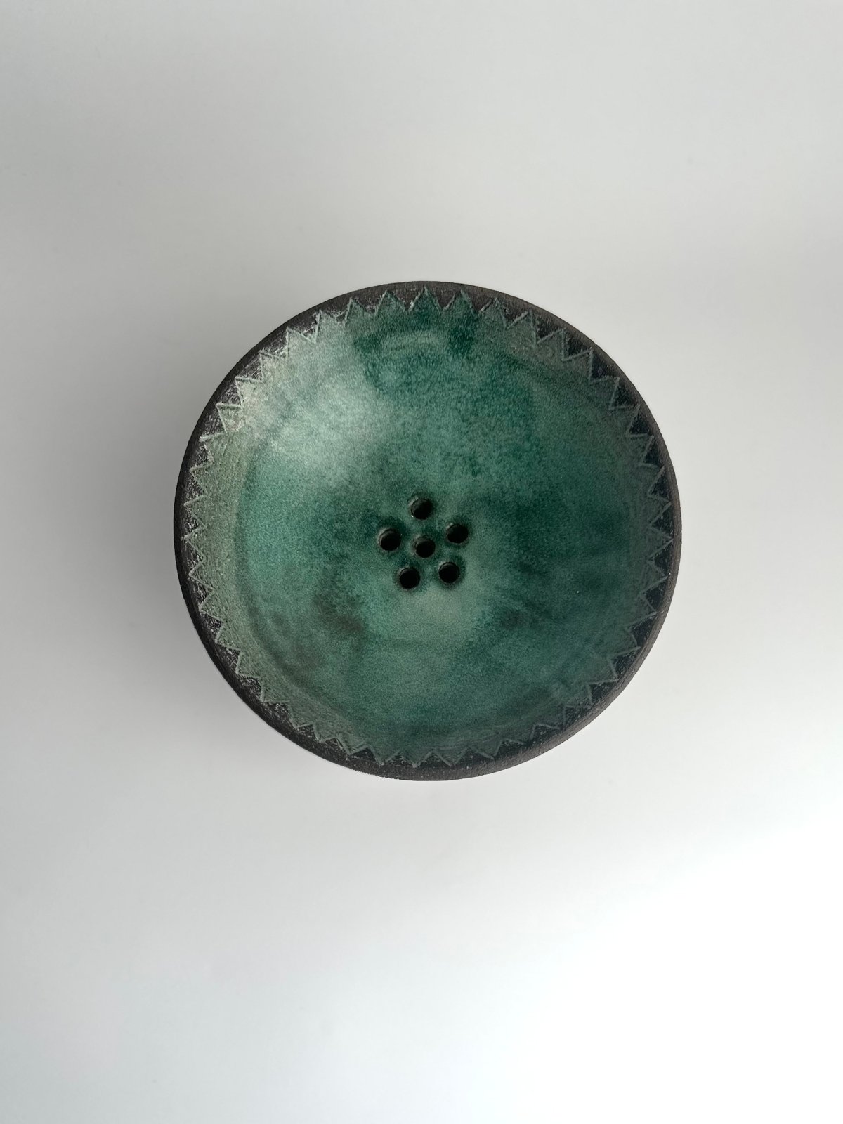 Vase｜陶器の花瓶｜ボウル｜フラワーフロッグ｜スウェーデン | roi