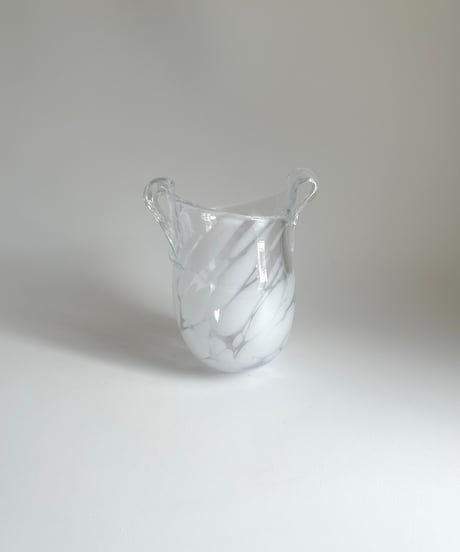 Vase｜花瓶｜Mantorp Glasbruk｜ガラスのフラワーベース｜スウェーデン