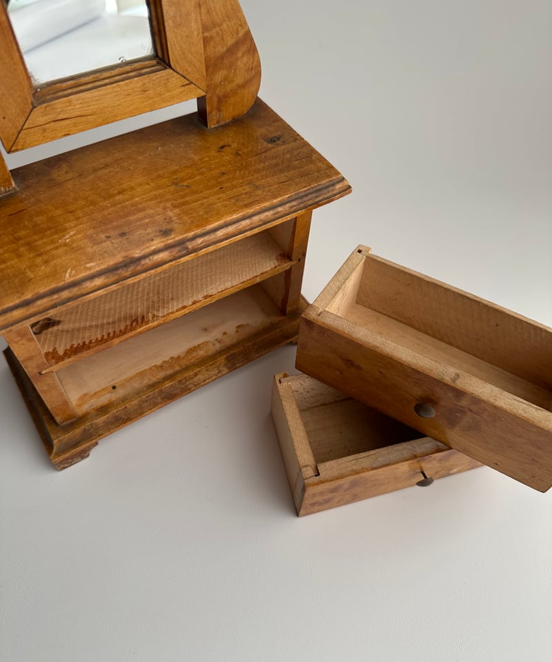Vintage Dresser ヴィンテージ　ドレッサー Dresser｜ミニドレッサー｜木製｜スウェーデン | roi home｜北欧