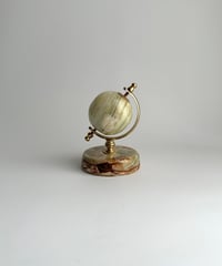 Globe