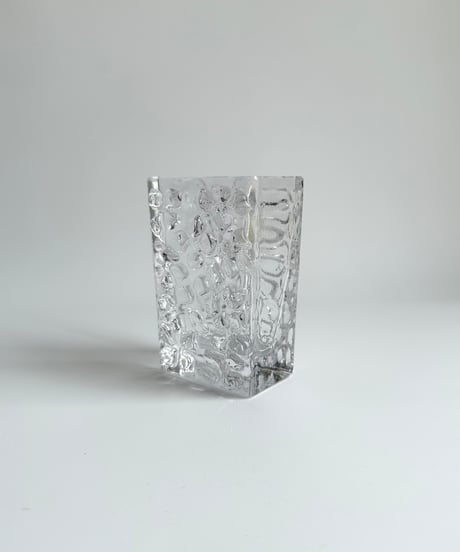 Vase｜HOVMANTORP｜ホヴマントルプ｜ガラスの花器｜スウェーデン