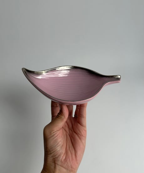 Tray｜リーフ｜灰皿｜ピンクのトレイ｜ノルウェー