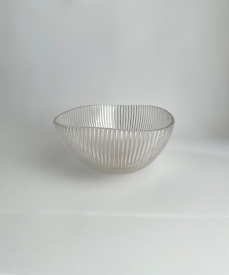 Bowl｜ガラスのボウル｜Gullaskruf｜フルーツボウル｜スウェーデン
