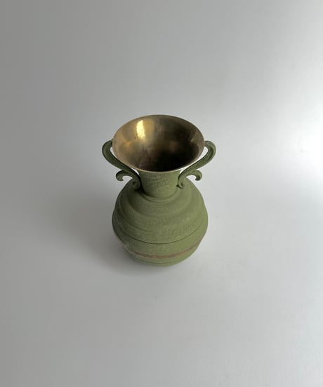 Vase｜緑の花瓶｜フラワーベース｜メタル｜北欧