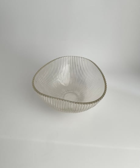 Bowl｜ガラスのボウル｜Gullaskruf｜フルーツボウル｜スウェーデン