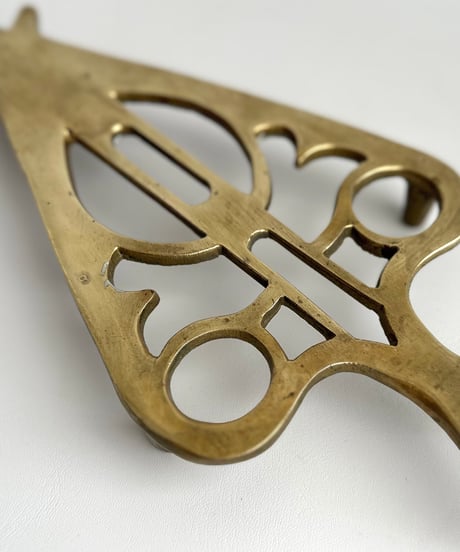 Trivet｜アイロンスタンド｜鍋敷き｜真鍮｜アンティーク雑貨