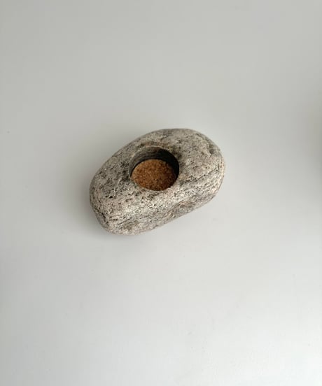 Candle holder