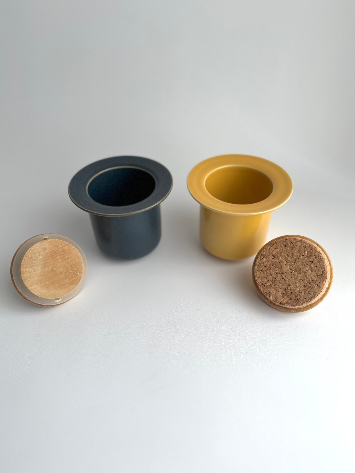 Canister｜Höganäs Keramik｜ホガナス｜キャニスター｜蓋付き瓶