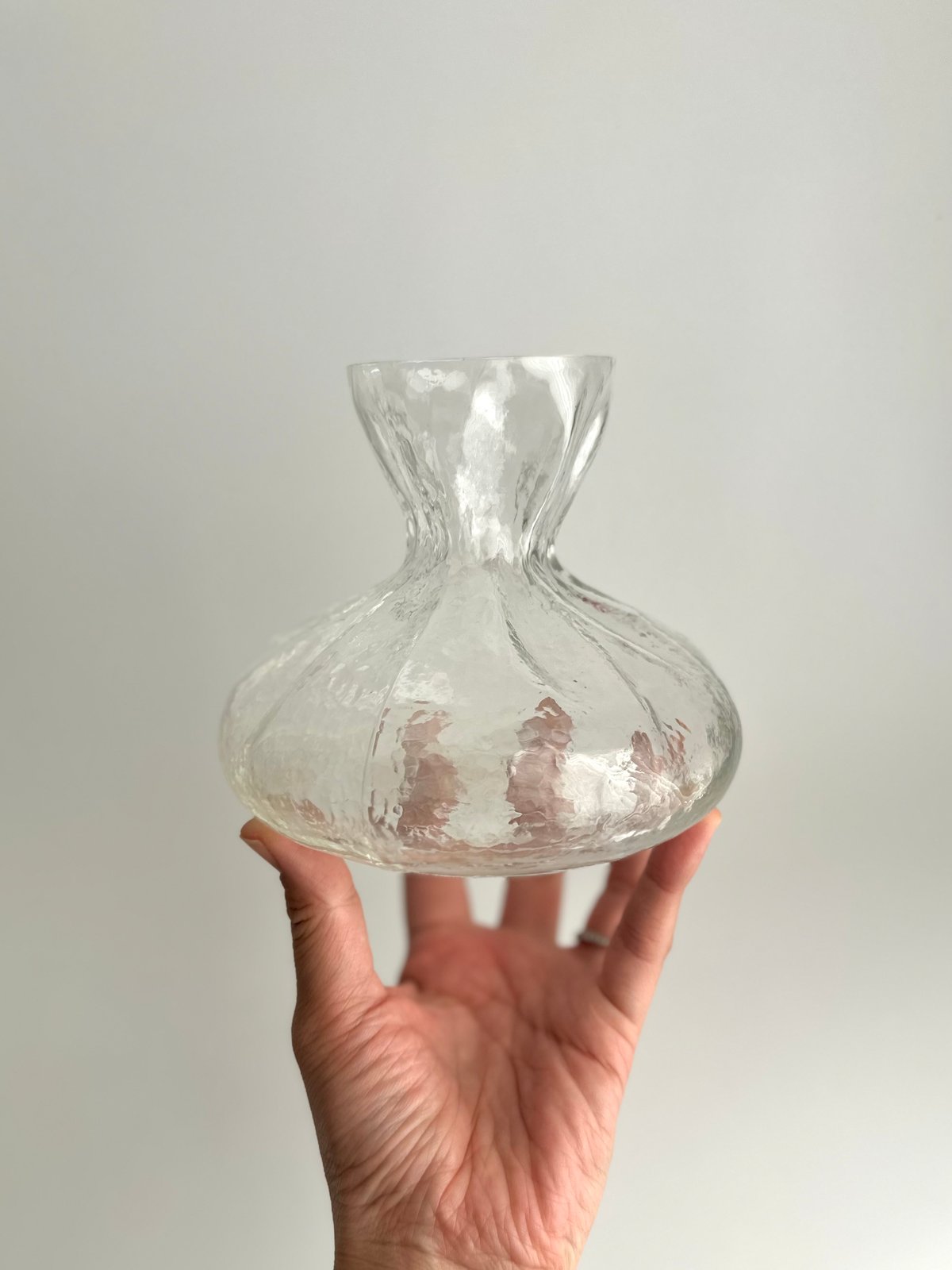 Vase｜SEA Glasbruk｜ガラスの花瓶｜スウェーデン | roi home｜北欧ヴィ