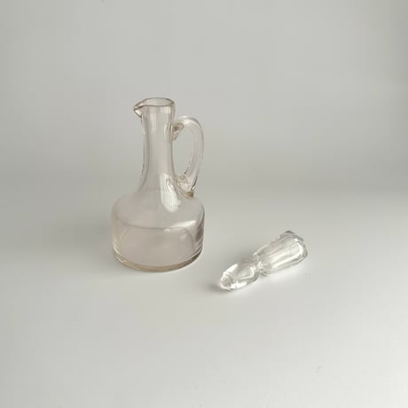 Oil jug
