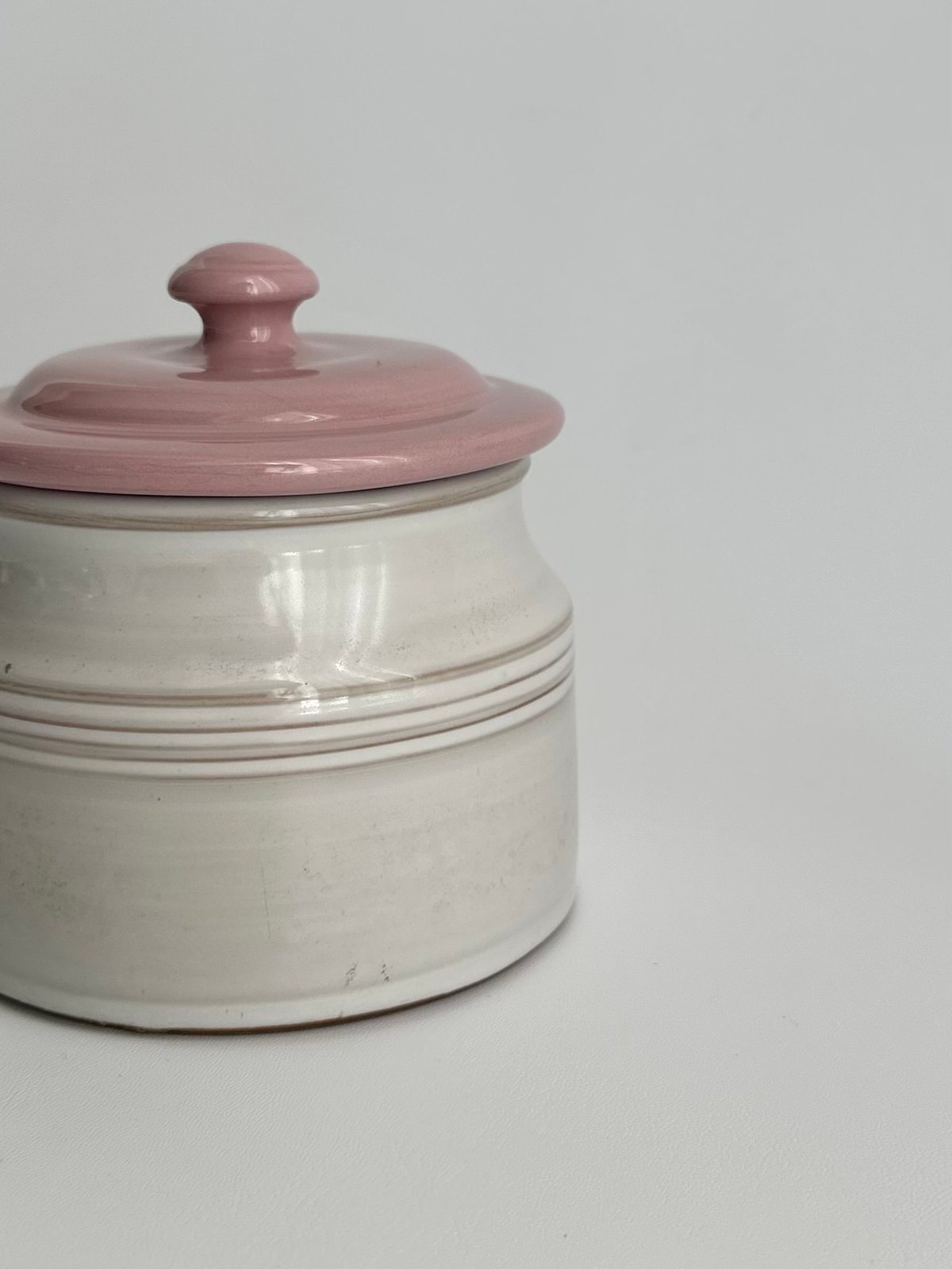 ヴィンテージ　イギリス ビンテージ CROWN WINSON  陶器キャニスター Canister キャニスター｜陶器｜ピンク | roi home｜北欧