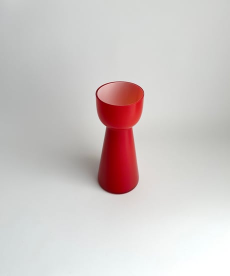 Vase｜赤い花瓶｜ガラス｜ヨーロッパ
