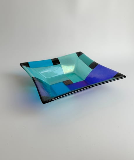 Tray｜アートガラス｜ガラスの皿｜トレイ｜北欧