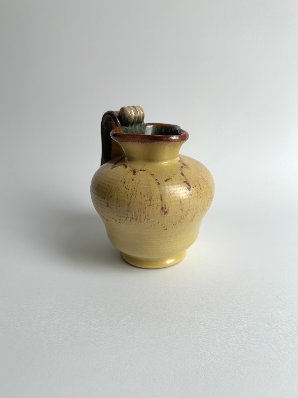 Vase｜Jug｜花瓶｜陶器製｜ミッドセンチュリー｜北欧 | roi home｜北欧