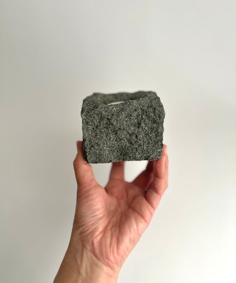 Candle holder