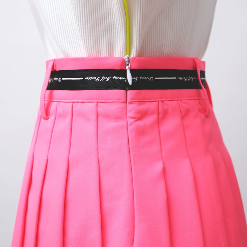 蛍光ピンク インナーペチパン付きプリーツスカート | mamecocloset 蛍光ピンク インナーペチパン付きプリーツスカート | mamecocloset