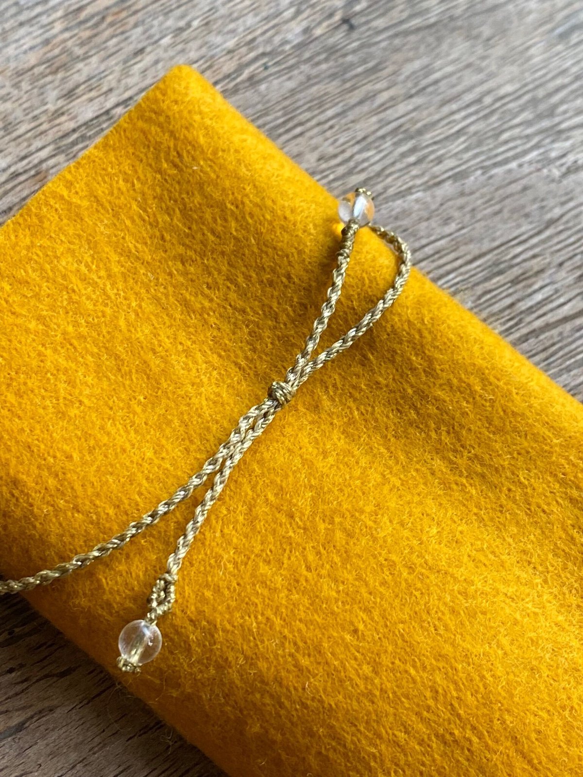 天然石マクラメ編みブレスレット:ラブラドライト | 8macrame8 天然石マクラメ編みブレスレット:ラブラドライト | 8macrame8