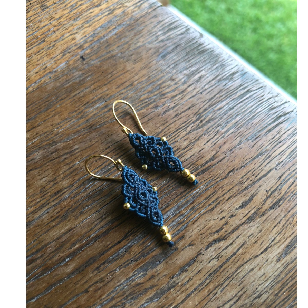 マクラメトップス♡革ピアス【グリーン⠀】 （HERITANOVUM】ハンド 
