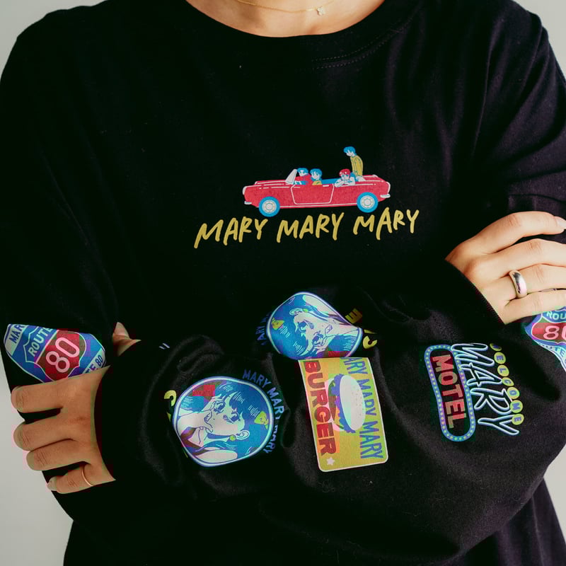 予約販売】STAND BY ME〈ロンT〉-Black- | マリマリマリー 公式グッズ 予約販売】STAND BY ME〈ロンT〉-Black- | マリマリマリー 公式グッズ